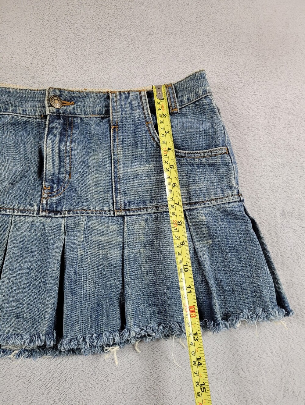 American Eagle Outfitters Light Blue Denim Pleated Mini Skirt Y2K - Picture 6 of 10